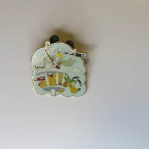 DISNEY PIN Donald Duck with Pluto Pirates of the Caribbean