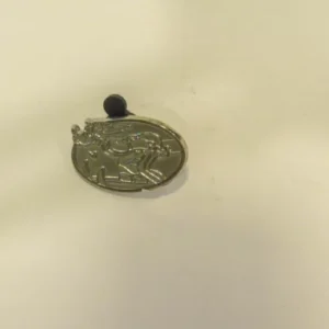 Disney Goofy Skiing Sports Hidden Mickey Chaser Pin