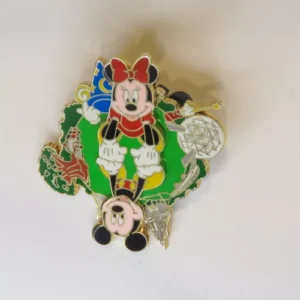 Disney  Parks Sning Mickey and Minnie Holding Hands Around 4 Parks  2003 Pin