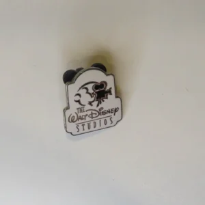 Disney  Trading s 66 The Walt  Studios mickey With Movie Pin