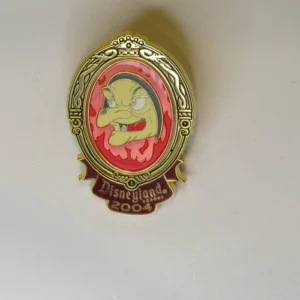 Disney  Trading s 33780 DLR  Snow White and the Seven Dwarfs Villain Coll Pin