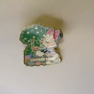 Disney Magic Kingdom Land Series Fantasyland Minnie Mouse Le 3500 Pin