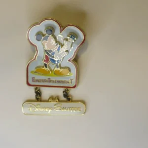 Disney Disney Salutes Entertainment Pin