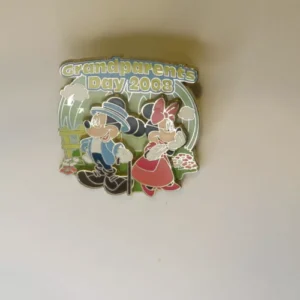 Grandparents Day 2008 Disney Pin LE1500 Minnie Mickey 63830