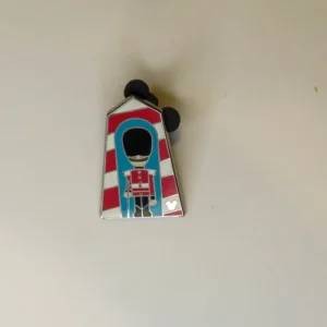 Disney Pin Hidden Mickey United Kingdom Collection Royal Guard