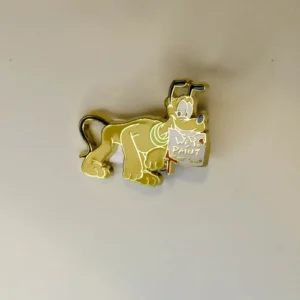DISNEY PIN PLUTO WITH WET PAINT SIGN CAST EXCLUSIVE LIMITED EDITION 3000 (K)