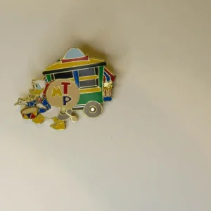 Wdw Donald Duck Parade Float 7 Trading Pin - Disney Limited Edition