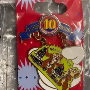 Disney 10 Years of Pin Trading Dangle Chip and Dale Wanna Trade LE Pin
