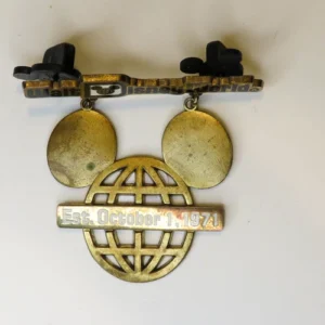 WALT DISNEY WORLD EST OCTOBER 1 1971-Mickey Mouse Gold Dangling Trading Pin-2008