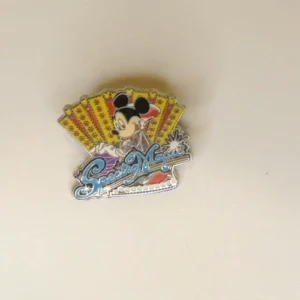 Disney Cast Lanyard Series SpectroMagic w/o Mickey Icon Silver Cape 33167