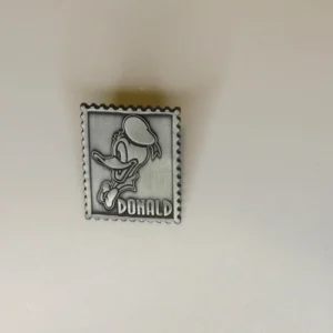 Donald - Pewter Stamp Portrait Disneyland Cast Member LE2000