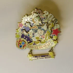Walt Disney World 2004 New Year's Eve Mickey Pluto Donald  Pin