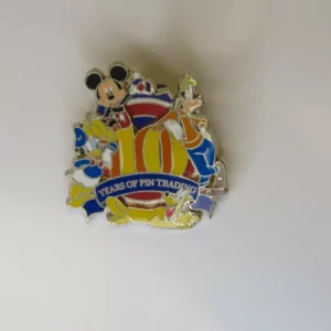 Disney Pin Trading 10th Anniversary 3d Logo Mickey, Goofy, Donald,