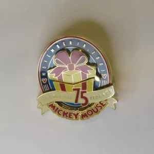 Disney pin Mickey Mouse cast exclusive 75 year celebration
