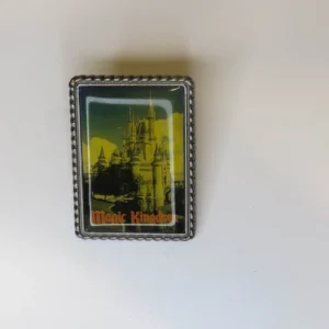 Disney Magic Kingdom Postcard LE 5000 Pin 3999