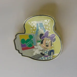 Disney Pin - WDW - Minnie Mouse - Pin Party - Backstage Pass Series Cast Portal