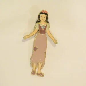 Disney Snow White Rags Outfit Pin
