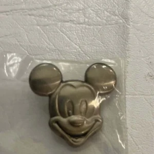Disney Pin Mickey Head Silver