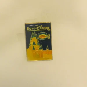 Disney Eurodisney sponsor glaces Gervais Pin