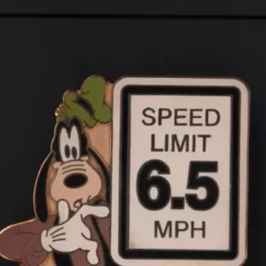 Goofy Disneyland 2001 6.5 MPH Autopia Attraction Disney Pin E02