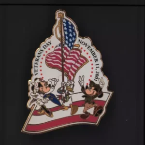 Disney Wdw Veterans Day November 11 2001 Mickey Minnie Donald Pin le 5000