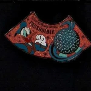 WDW DISNEY 2009 Annual Passholder Mickey & Friends Puzzle DONALD DUCK PIN #86693