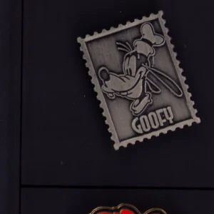 Disney Pin - DLR Cast Member - Pewter Stamp (Goofy) LE 2000